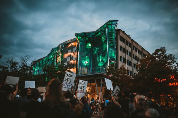 Casino Croupier En Direct