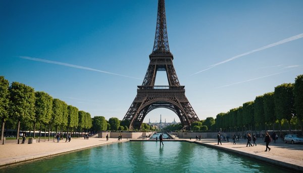 Séjournez près de la tour eiffel : découvrez le bleu de grenelle